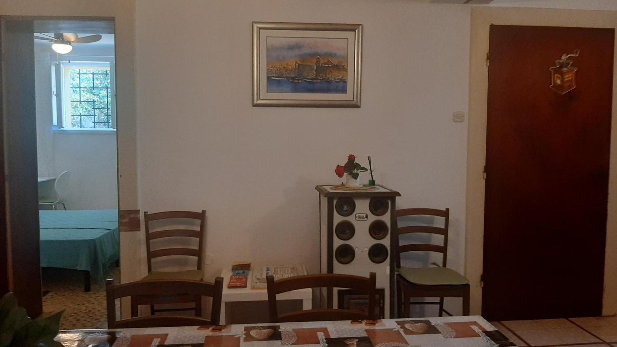 Old Captain'S Apartments - In A Pine Wood By The Sea And Tennis Courts Split Habitación foto